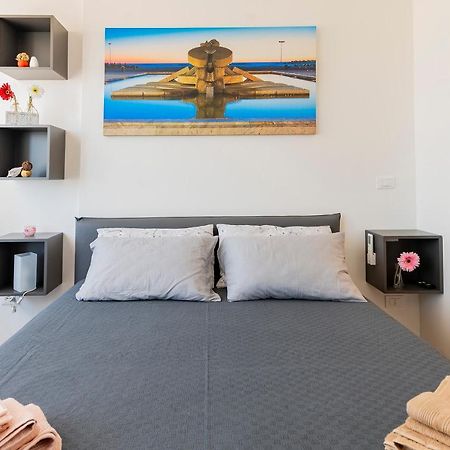 Piazza Salotto & Stazione Comfy Apartment Pescara Exterior photo