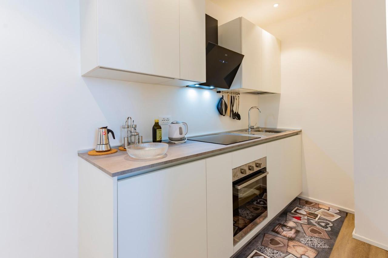 Piazza Salotto & Stazione Comfy Apartment Pescara Exterior photo